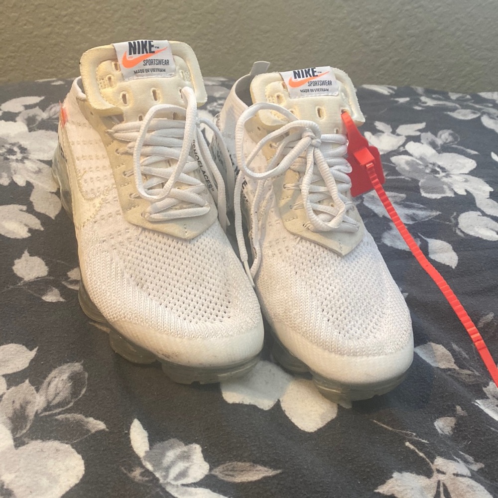 off white vapormax 2017